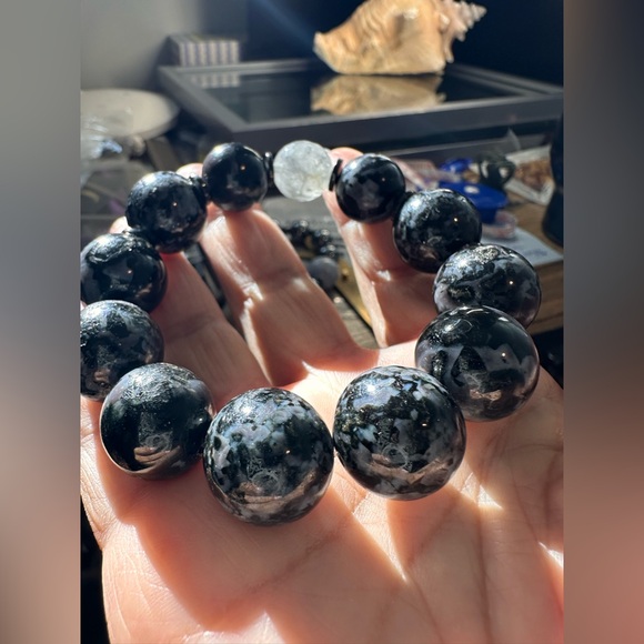 INDIGO GABBRO + GREY RUTILATED QUARTZ   STONES NATURAL BRACELET 7 - Picture 4 of 15